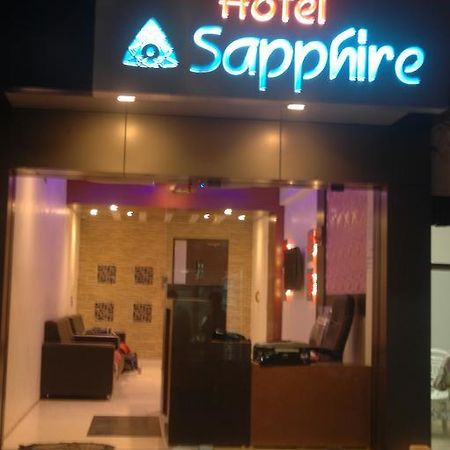 Hotel Sapphire Junagadh Eksteriør billede
