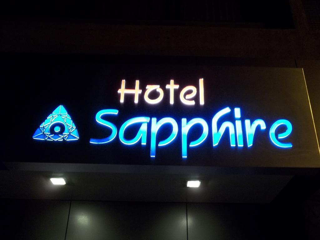 Hotel Sapphire Junagadh Eksteriør billede